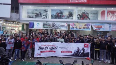 Perdana Pasca Covid-19, Astra Motor Bersama Ikatan Motor Honda Kendari Berbagi Takjil Ramadhan