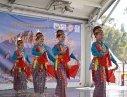 Pelajar Dari SMPN 1 Kendari Tampil Memukau Pada Event Lotus Festival Los Angeles