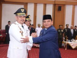 Dilantik Pj Gubernur Sultra, Abdul Azis Resmi Jabat Bupati Koltim Definitif