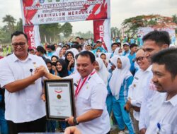 Sultra Pecahkan Rekor Muri Pada Momen Hari Guru Nasional 2023