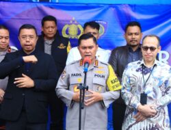 Kabaharkam Polri Lepas 111 Personel untuk Mengamankan TPSLN Luar Negeri