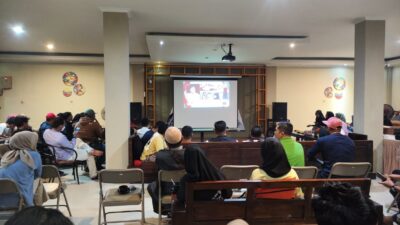 Nobar Debat Capres Tahap Tiga, Penonton Gen Z Puas Dengan Pemikiran Ganjar