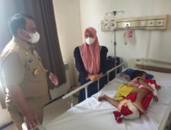 Kasus Meningkat, Pj Gubernur Sultra Jenguk Pasien DBD di RSUD Bahteramas