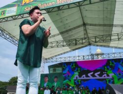 Pedangdut Nassar Hibur Masyarakat Yang Hadiri Kampanye Akbar PPP di Kendari