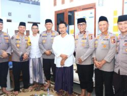 Gus Baha Apresiasi Polri untuk Pemilu Aman dan Damai, Ajak Masyarakat Jaga Kerukunan