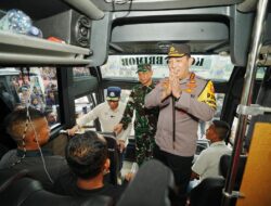 Kapolri Lepas Mudik Gratis Polri Presisi 2024: Tindaklanjuti Arahan Presiden