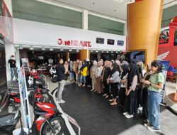 Astra Motor Sulsel Ajak Mahasiswa Tour Showroom Sekaligus Edukasi Safety Riding