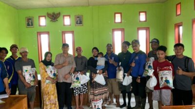 Korban Banjir di Koltim Terima Bantuan Kebutuhan Pokok