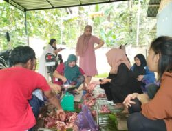Keluarga Besar Monggo Salurkan Daging Qurban untuk Hari Raya Idul Adha