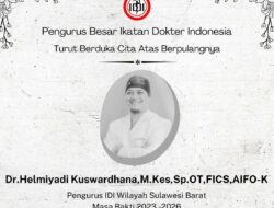Meninggal Dunia dalam Tugas Pelayanan, PB IDI Berikan Penghargaan untuk Dr Helmiyadi SpOT
