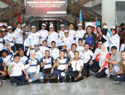 Kontingen Sultra Dilepas Mengikuti Peparnas XVII di Solo