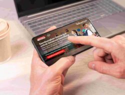 Melalui Program “Sambungkan Senyuman untuk Generasi Gemilang”, Telkomsel Dukung Pemberdayaan Seniman Disabilitas