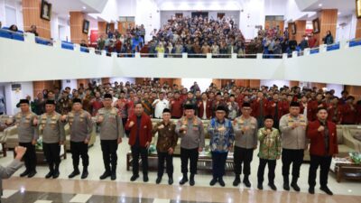 Kapolri Hadiri Penutupan Pleno Hima Persis, Ajak Jaga Keberagaman untuk Indonesia Emas 2045