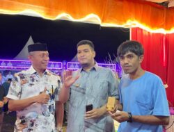 Produk Limbah Kayu KAT di Stand Pemda Butur Curi Perhatian Pengunjung Pameran HUT Sultra ke-61