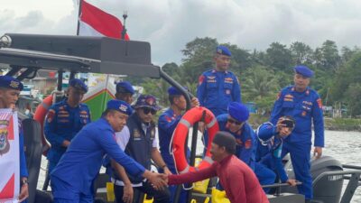 Polairud Polda Sultra Gelar Baksos untuk Nelayan di Teluk Kendari