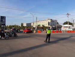 Ditlantas Polda Sultra Alihkan Arus Lalu Lintas di Sekitar Bundaran Tapak Kuda