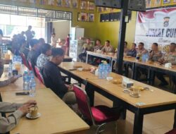 Polda Sultra Gelar Jumat Curhat di Kendari, Warga Sampaikan Aspirasi soal Lalu Lintas hingga Narkoba