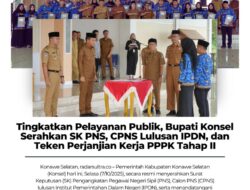 Tingkatkan Pelayanan Publik, Bupati Konsel Serahkan SK PNS, CPNS Lulusan IPDN, dan Teken Perjanjian Kerja PPPK Tahap II