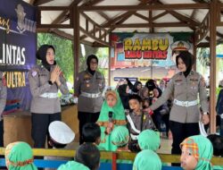 Polda Sultra Bentuk Karakter Disiplin Sejak Dini Lewat Program Polisi Sahabat Anak
