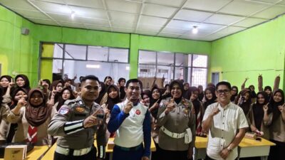 Pelajar SMKN 3 Parepare Ikuti Edukasi Safety Riding Honda