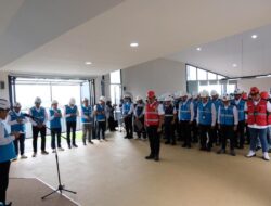 PLN UIP Sulawesi Gelar Apel K3 Bersama Mitra Kerja di Makassar