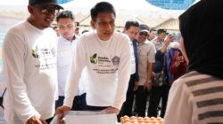Wamendagri Akhmad Wiyagus Buka Gerakan Pangan Murah di Kendari