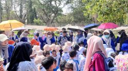 TK Kuncup Pertiwi Kendari Ajak Anak Mengenal Pertanian Sejak Dini di Kebun UHO